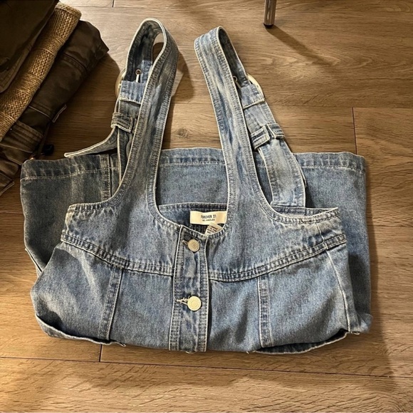 Forever 21 Blue Denim Top - Picture 10 of 13